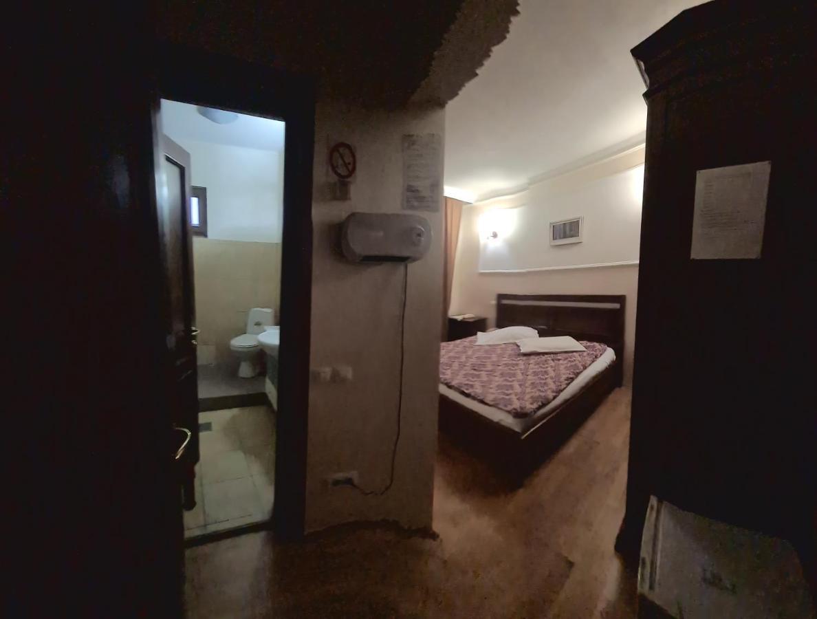 Pensiunea La Palia Iasi Exteriér fotografie