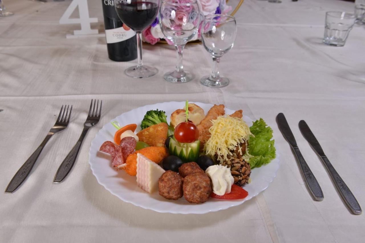 Pensiunea La Palia Iasi Exteriér fotografie